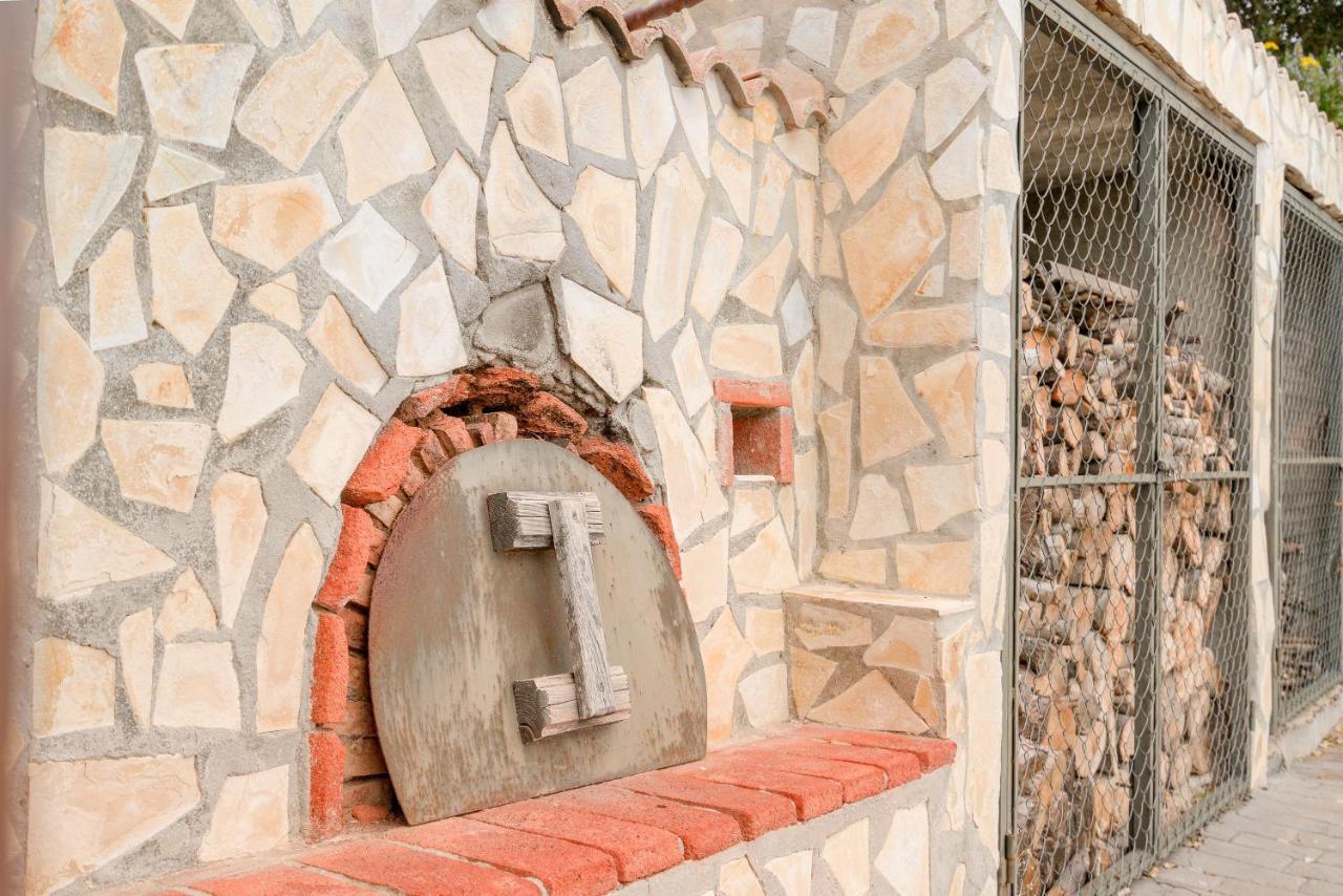 Cortijo La Encina Vila Sayalonga Exterior foto